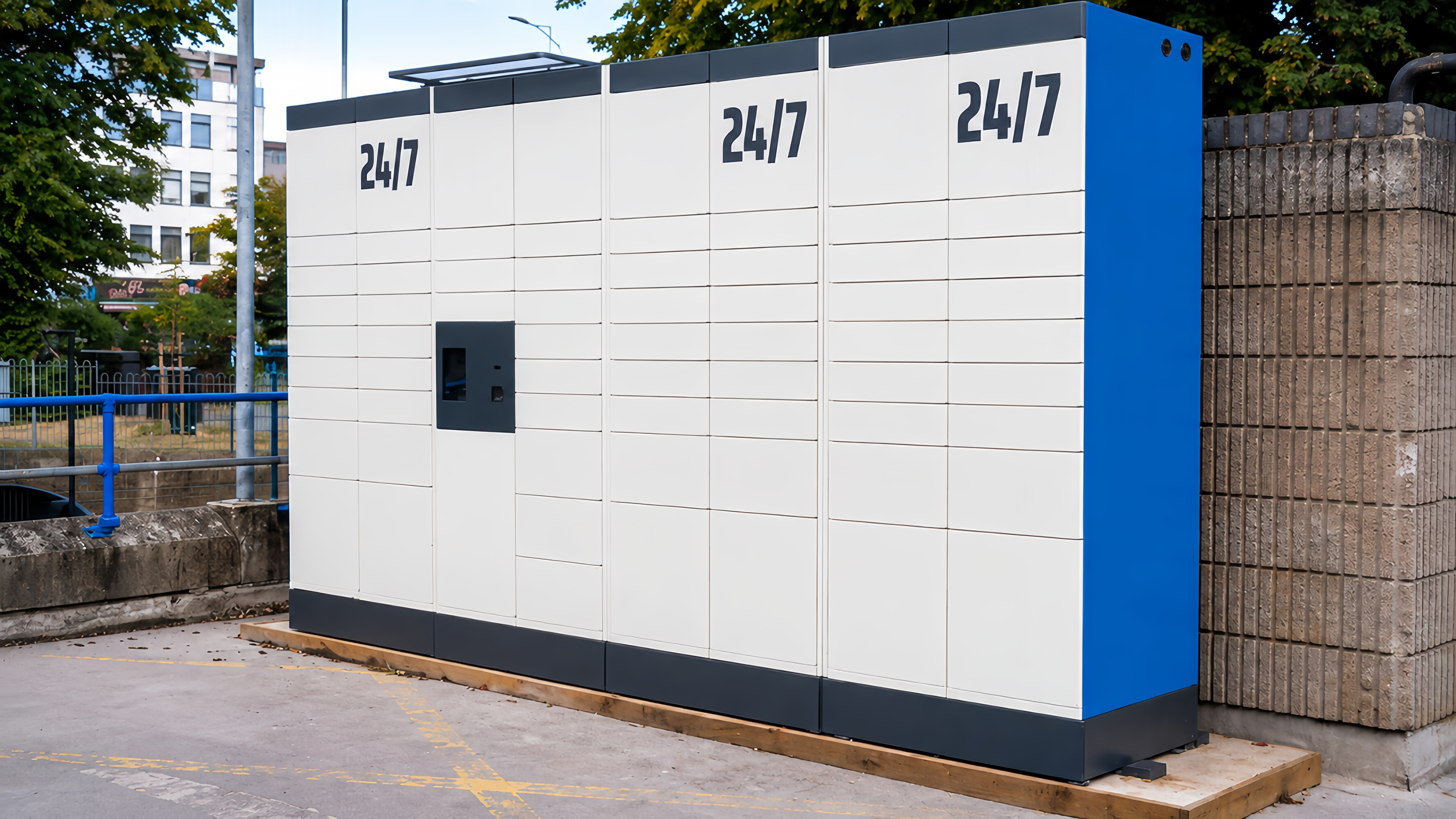 smart parcel locker for residential